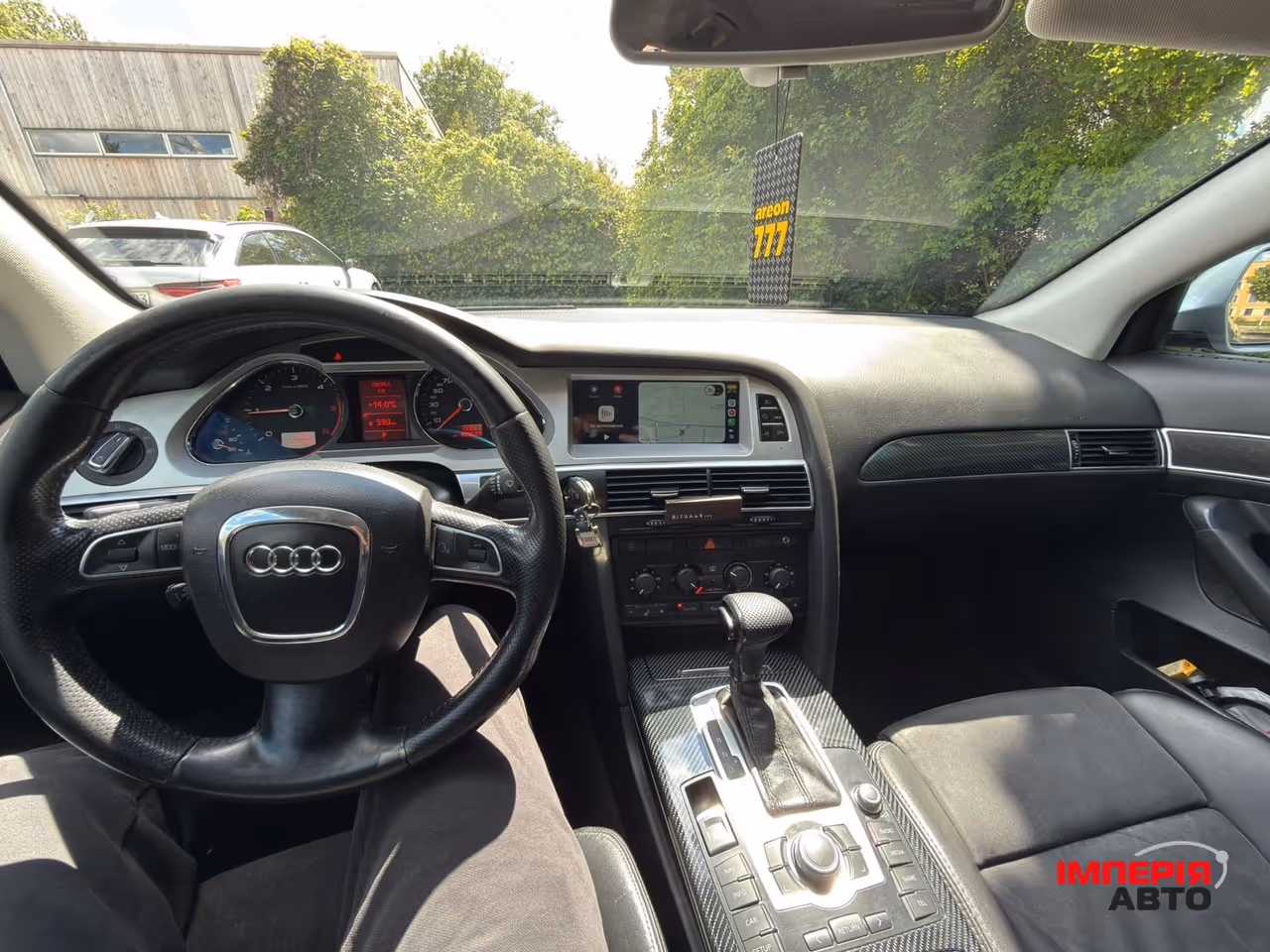Audi A6 - фото 15