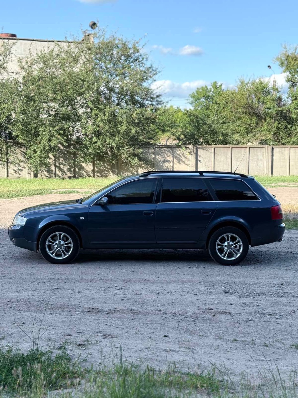 Audi A6 - фото 2