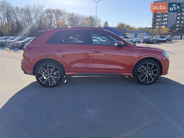 Audi Q3 - зображення 4