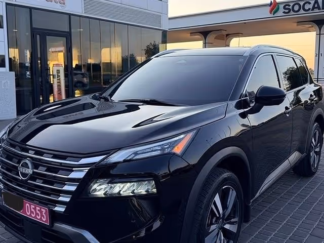 Nissan Rogue - зображення 1