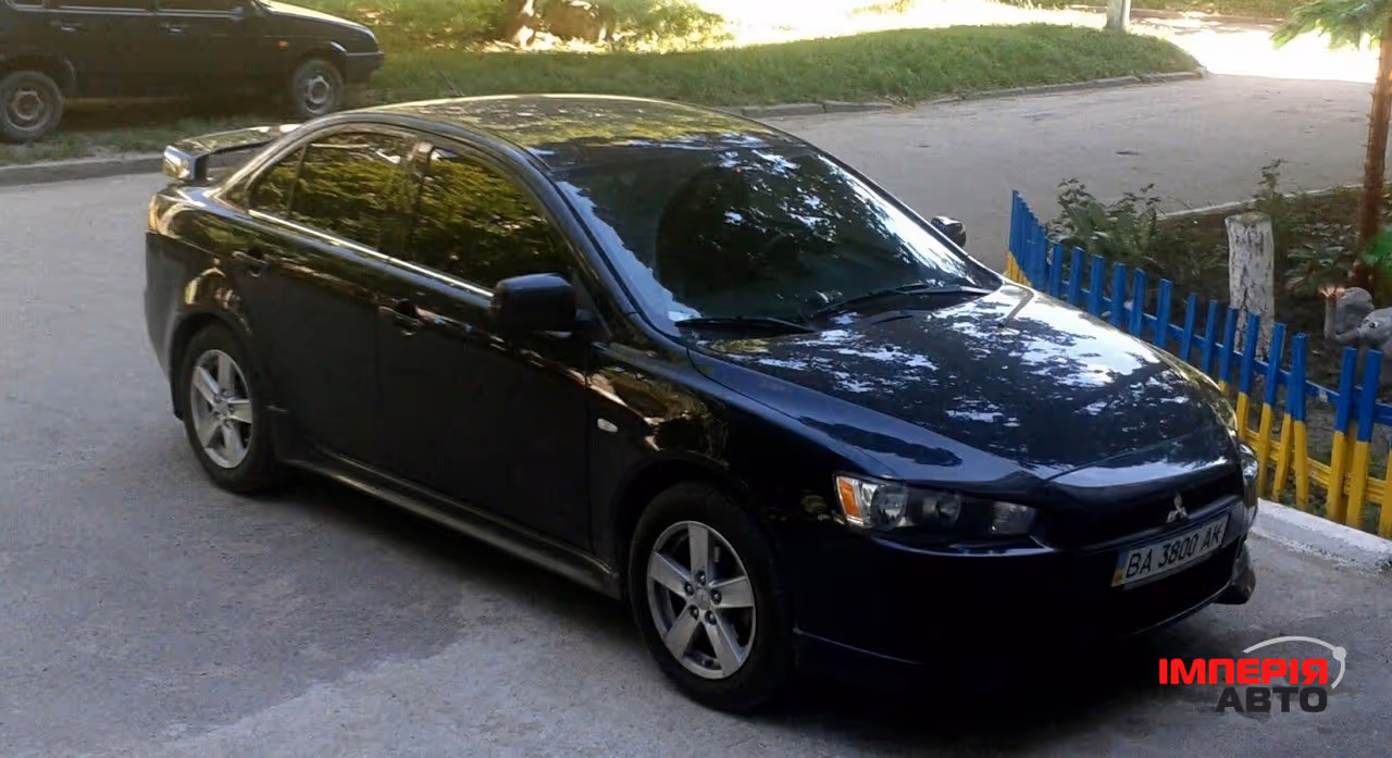 Mitsubishi Lancer - фото 6