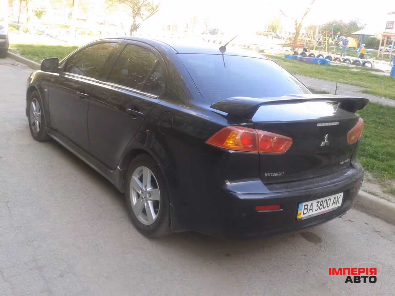 Mitsubishi Lancer - фото 2