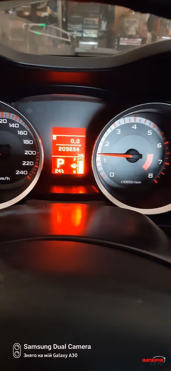 Mitsubishi Lancer - фото 4