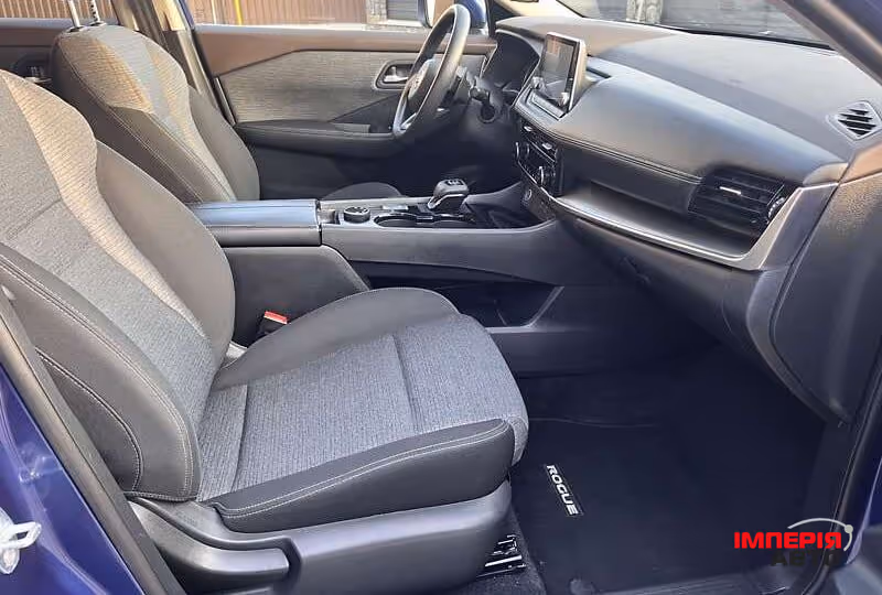 Nissan Rogue - фото 13