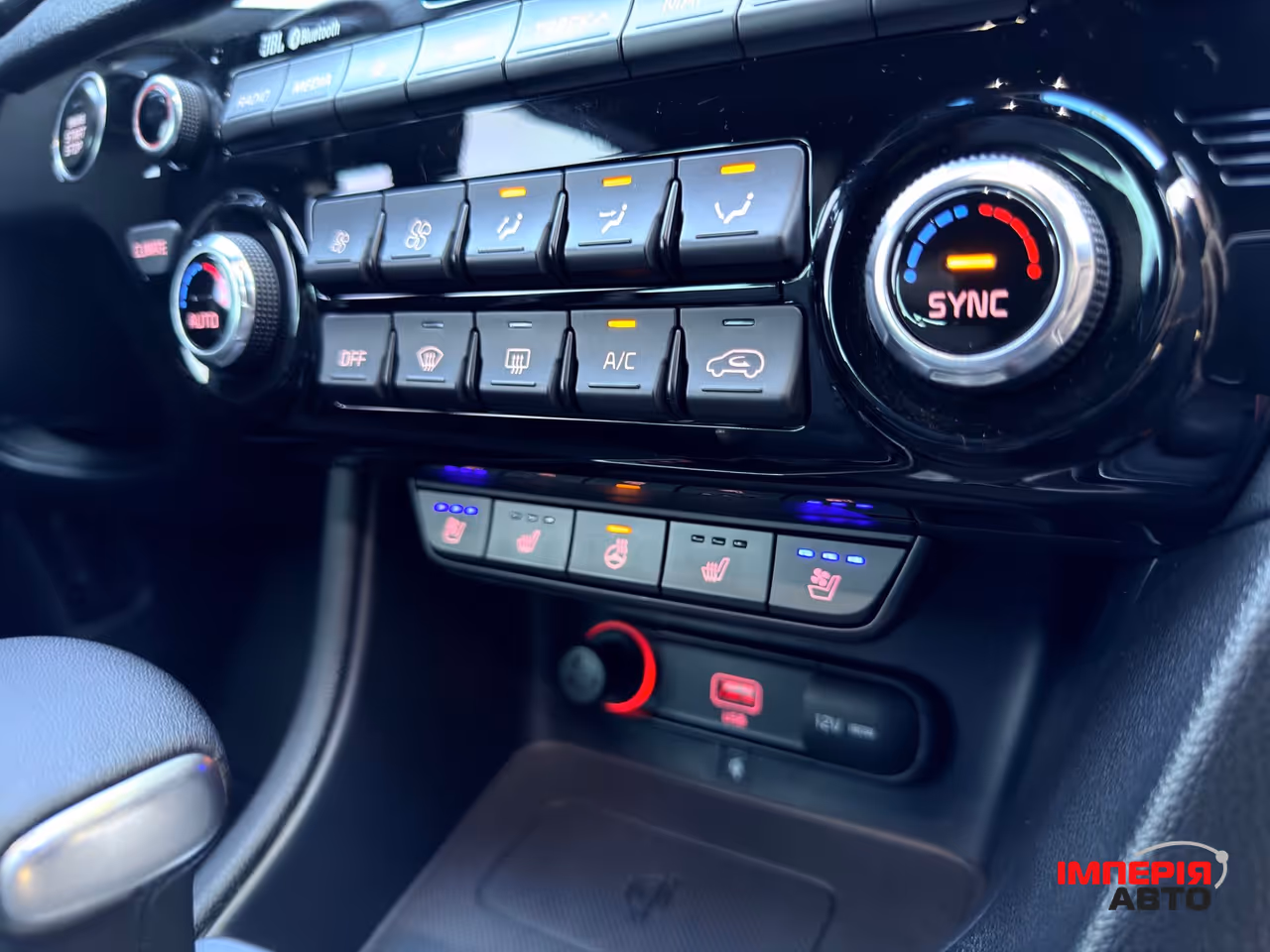 Kia Sportage - фото 25