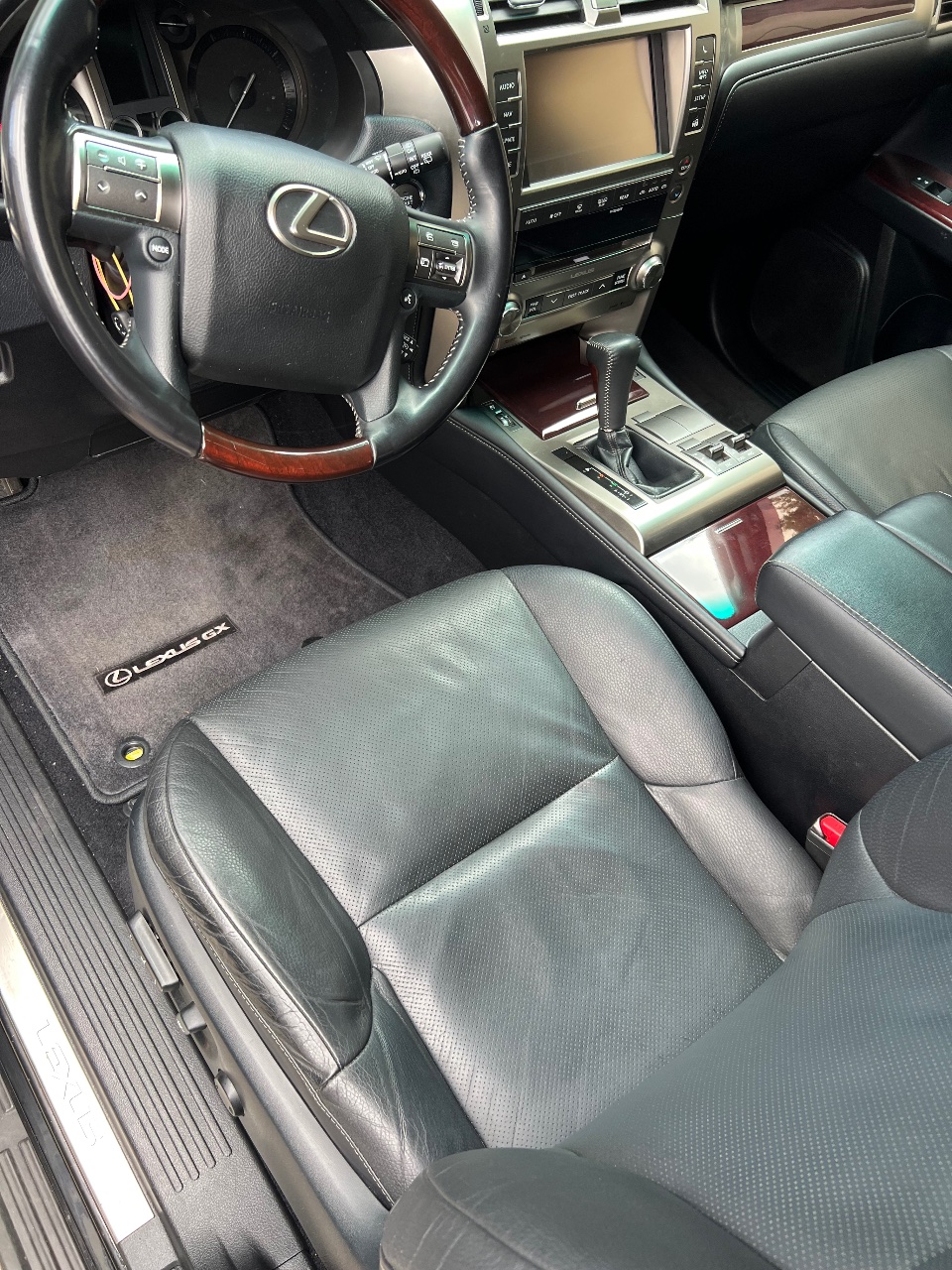 Lexus GX - фото 9