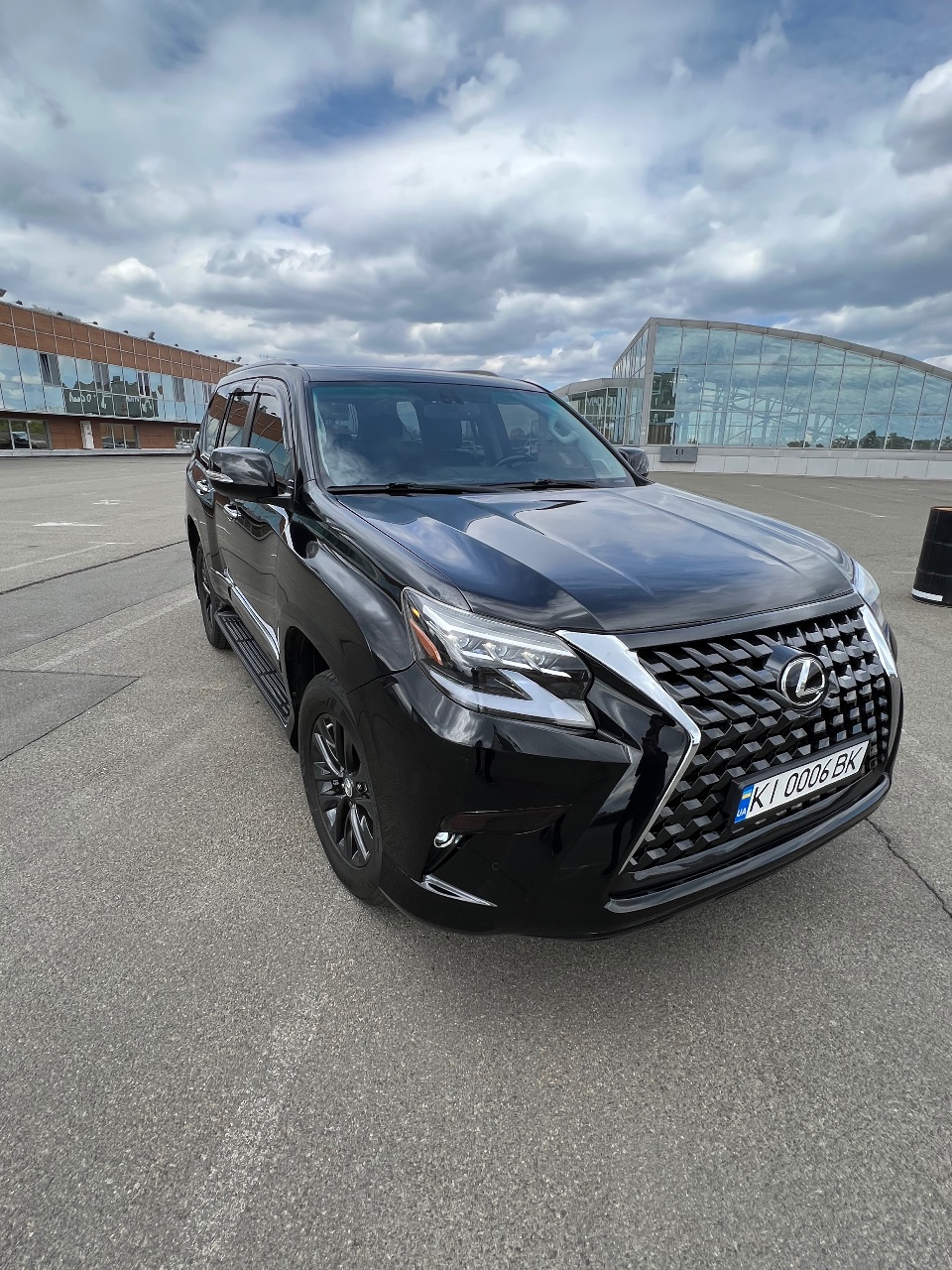 Lexus GX - фото 1