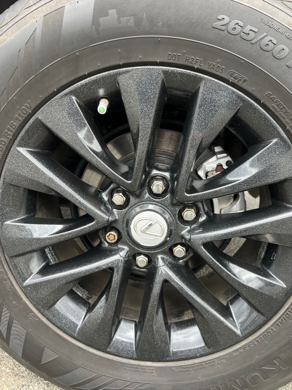 Lexus GX - фото 17