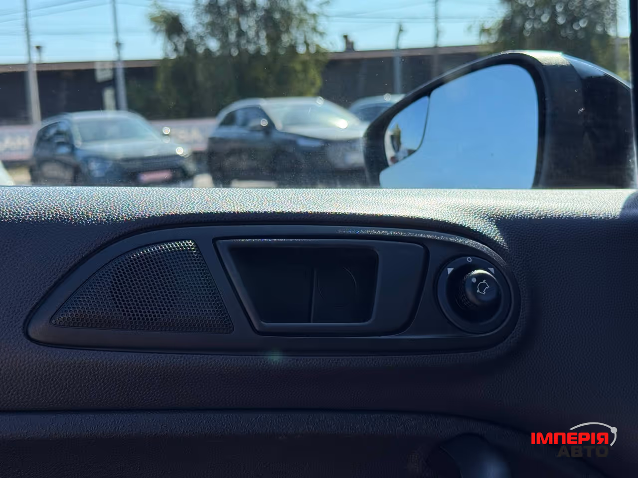 Ford Fiesta - фото 24