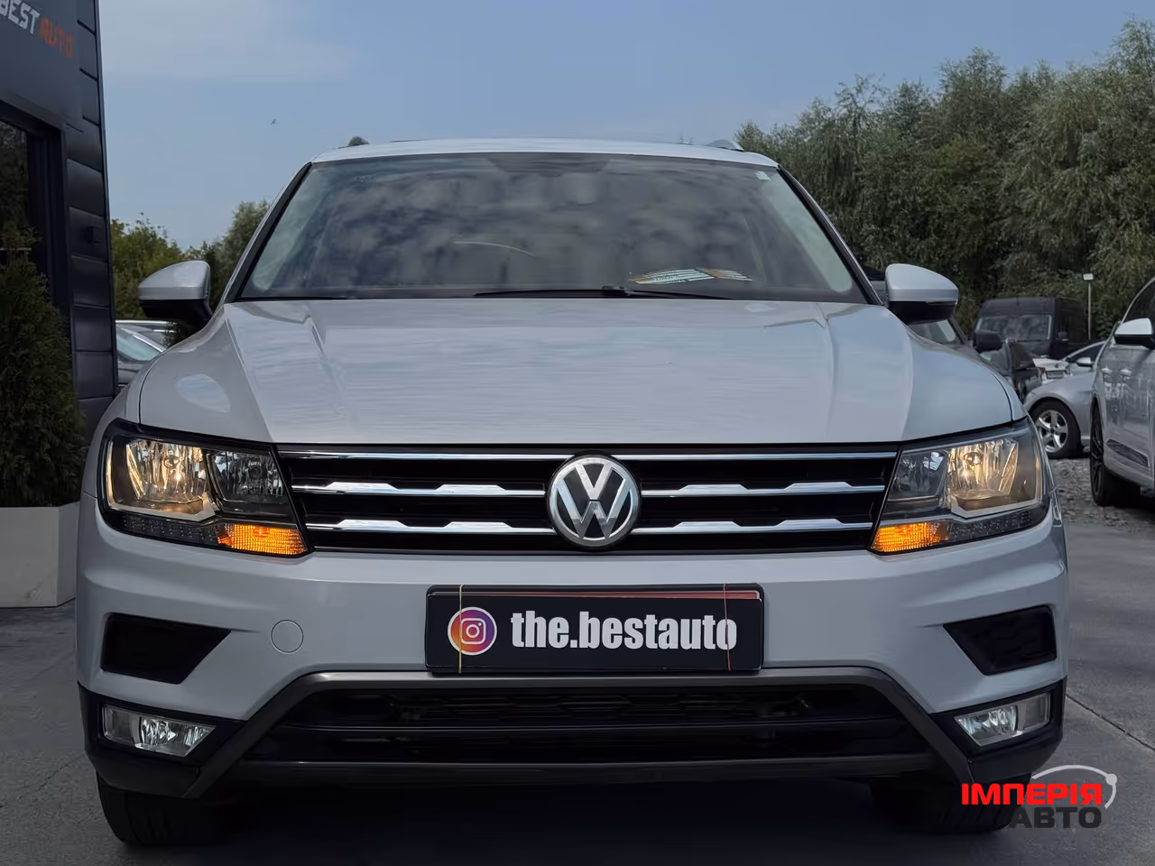 Volkswagen Tiguan - фото 16
