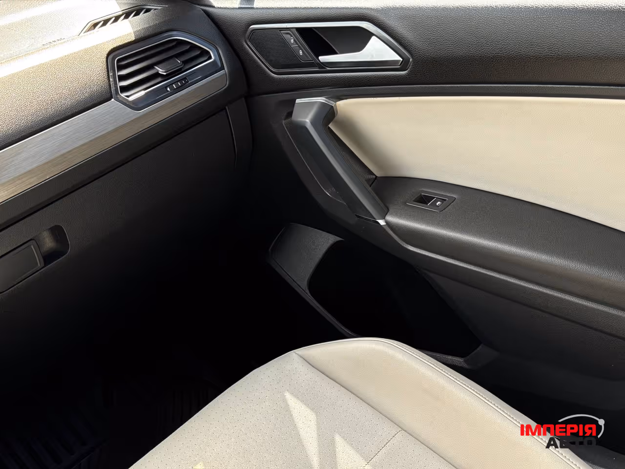 Volkswagen Tiguan - фото 63