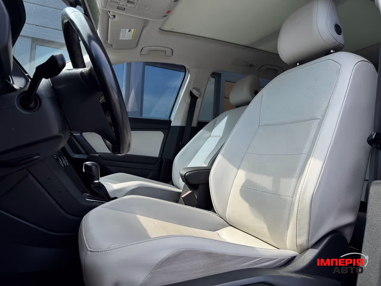 Volkswagen Tiguan - фото 36