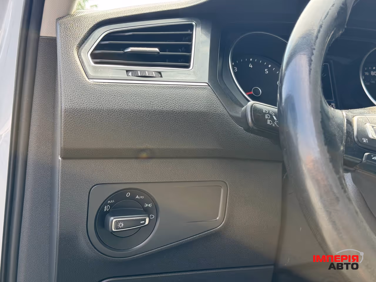 Volkswagen Tiguan - фото 38