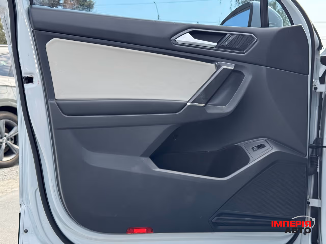Volkswagen Tiguan - фото 29