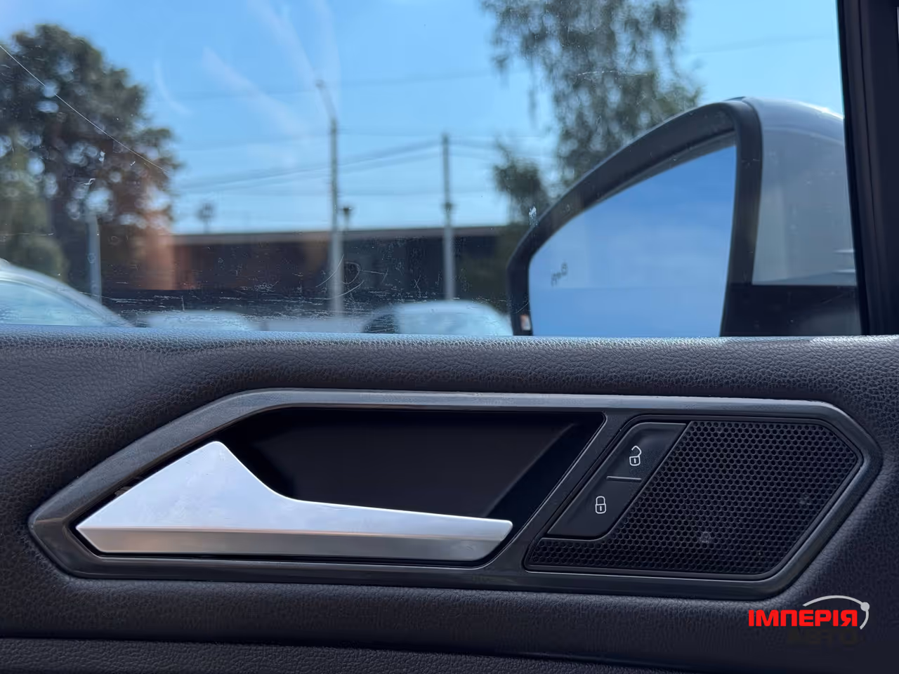 Volkswagen Tiguan - фото 30