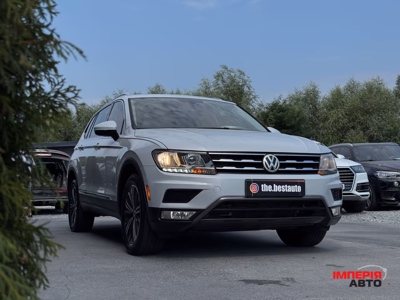 Volkswagen Tiguan - фото 14