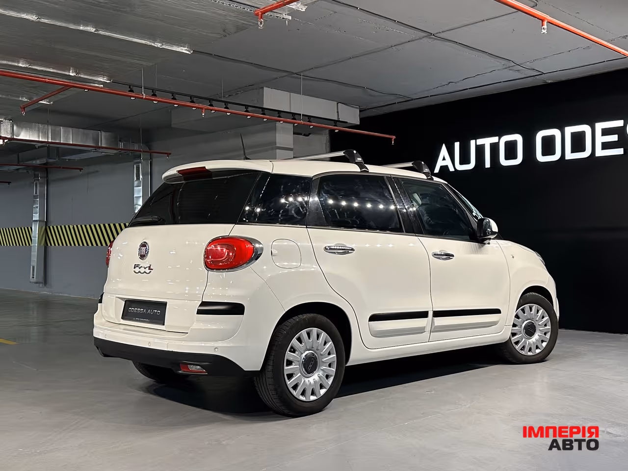 Fiat 500L - фото 7