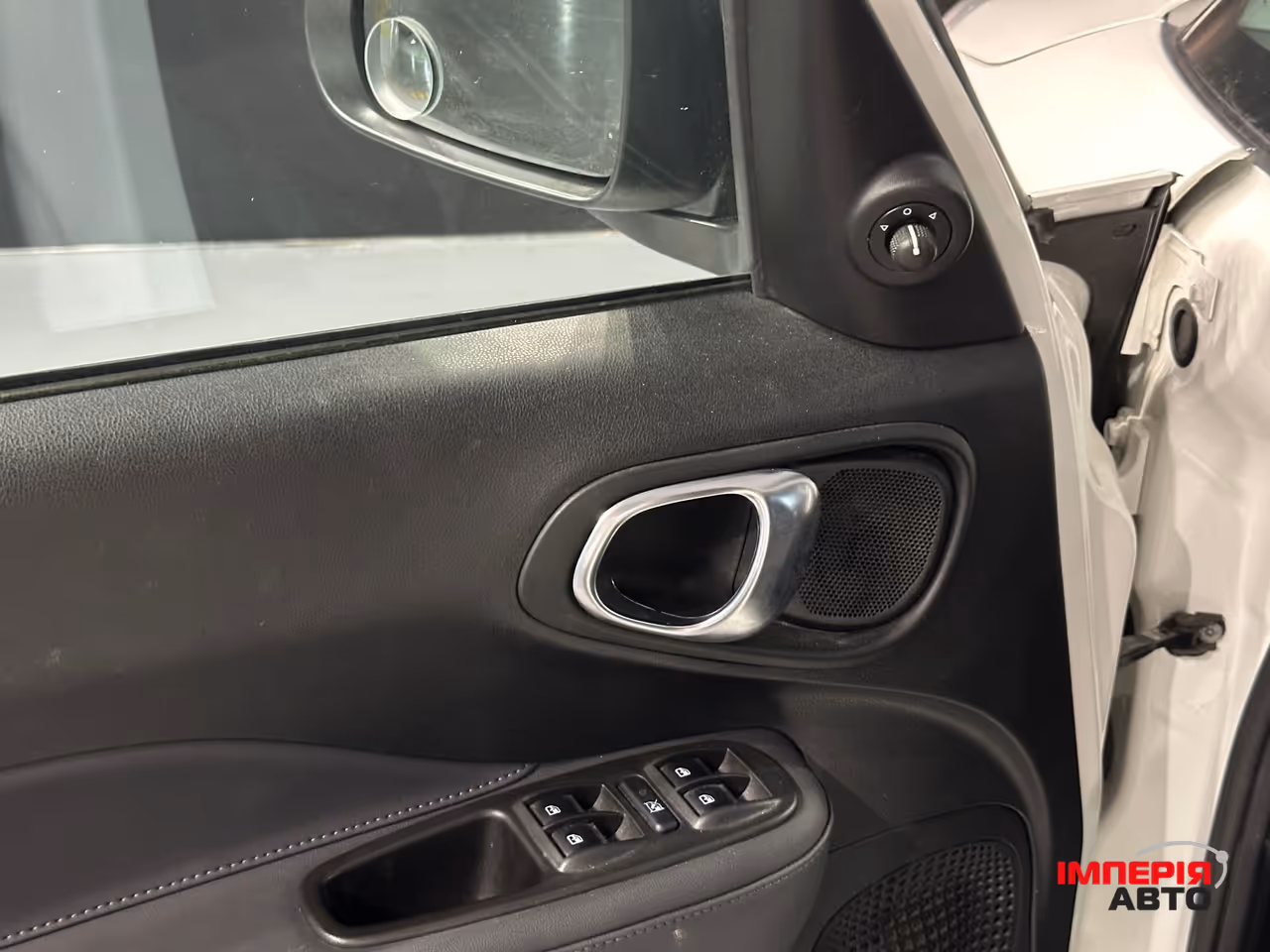 Fiat 500L - фото 14