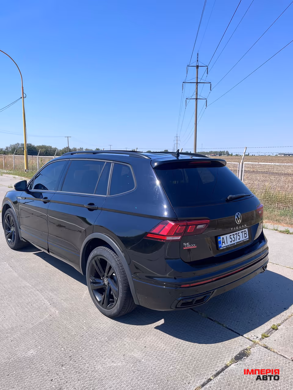 Volkswagen Tiguan - фото 6