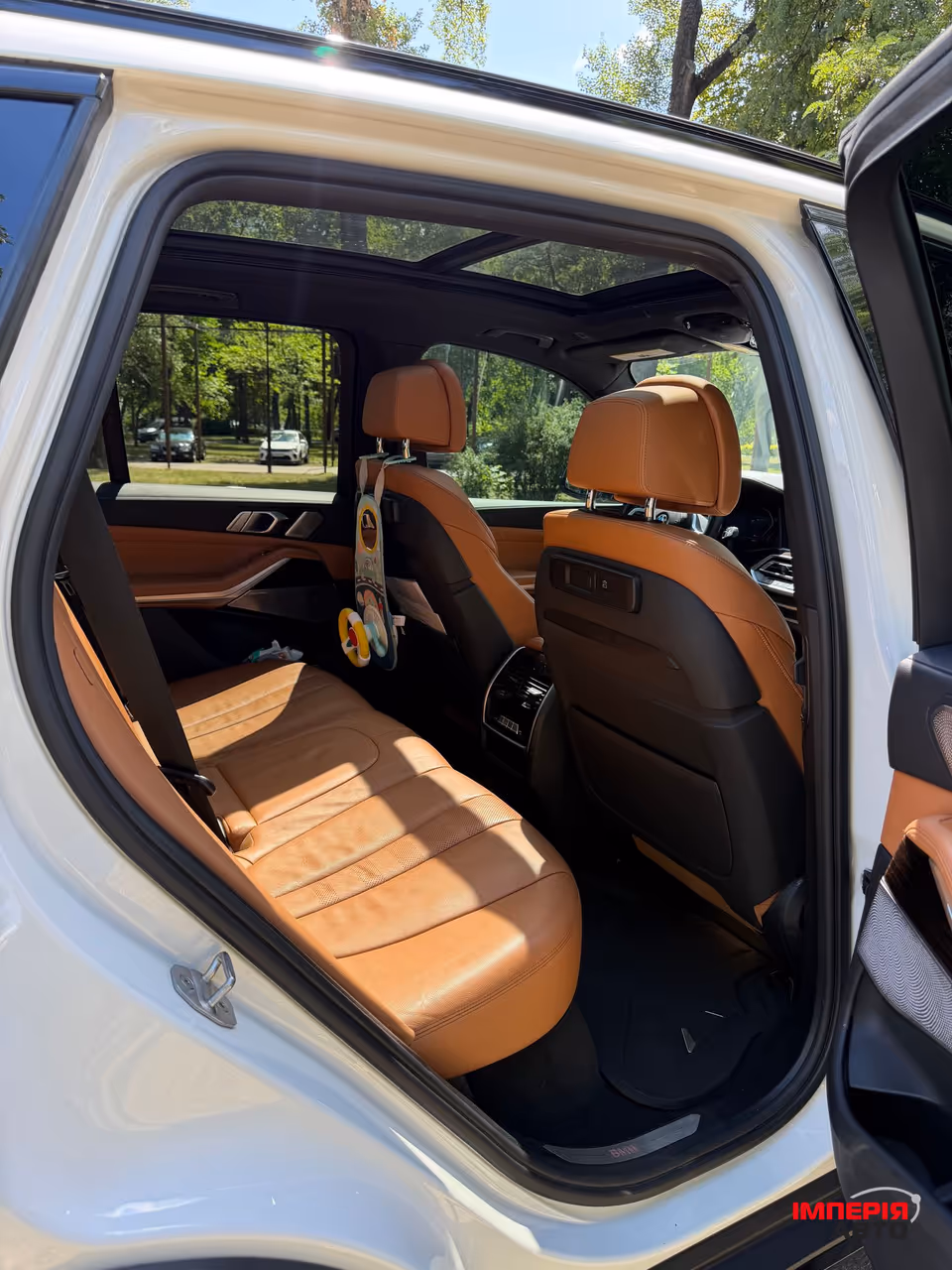 BMW X5 - фото 12