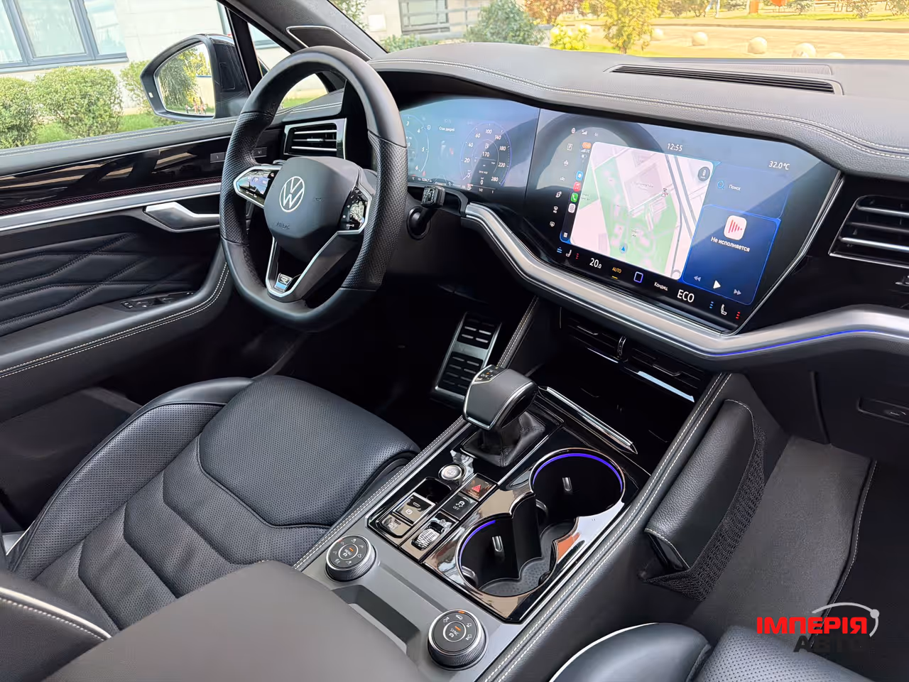 Volkswagen Touareg - фото 3