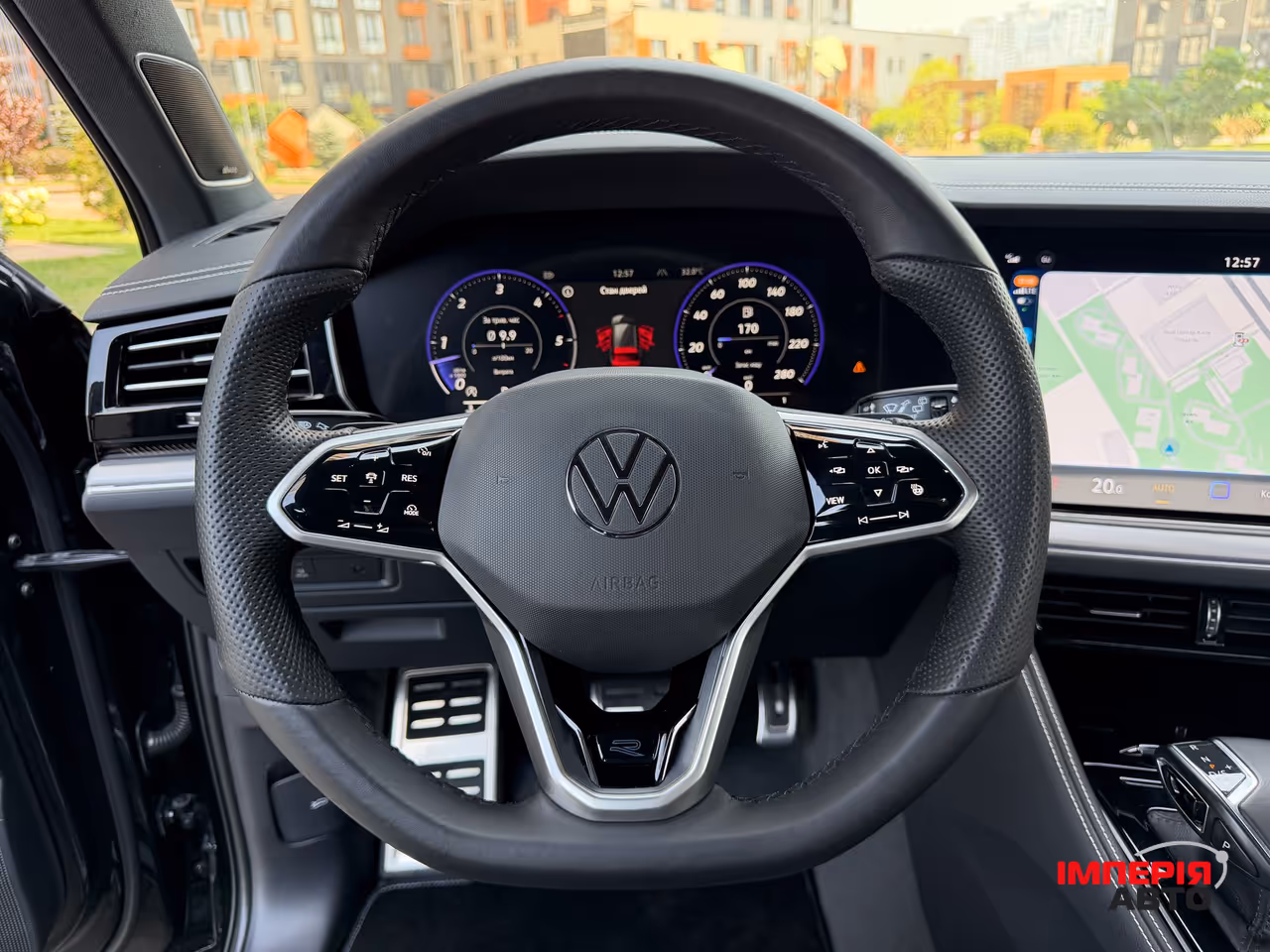 Volkswagen Touareg - фото 26