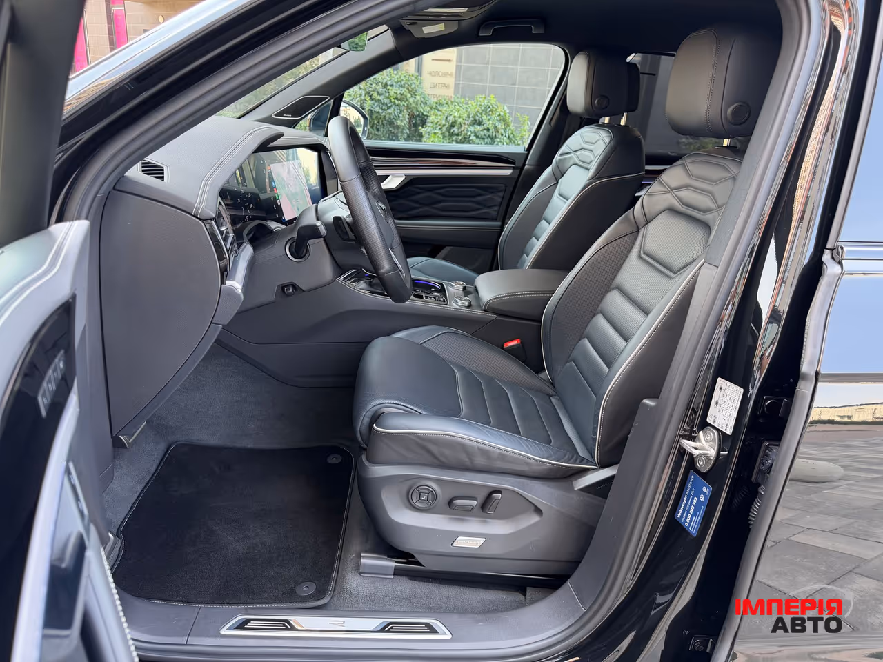 Volkswagen Touareg - фото 15