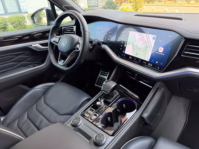 Volkswagen Touareg - зображення 3