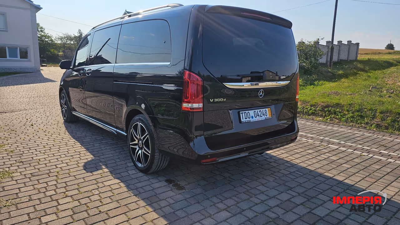 Mercedes-Benz V-Класс - фото 4