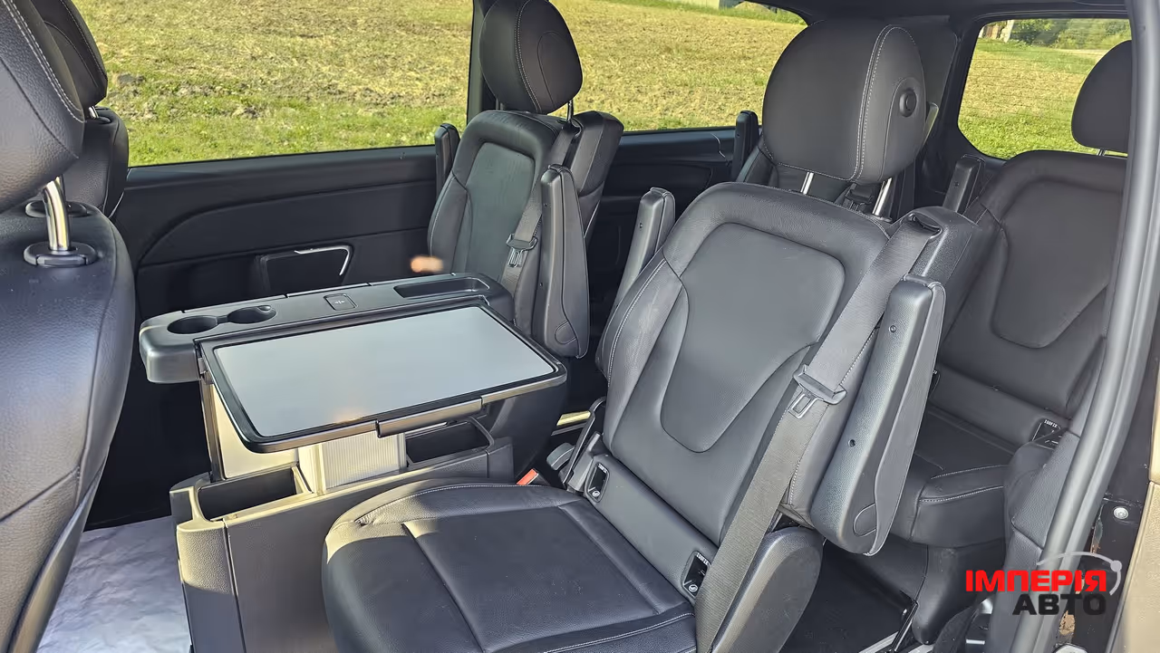 Mercedes-Benz V-Класс - фото 14