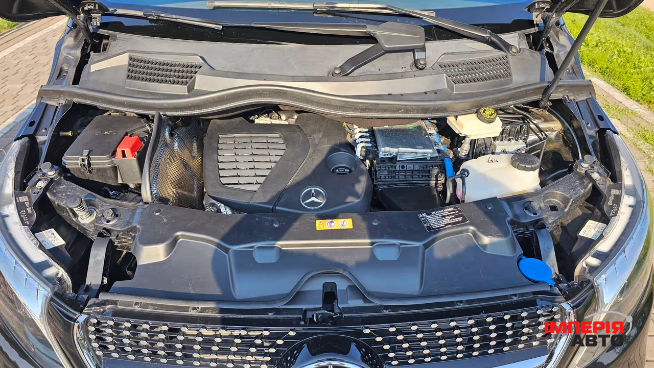 Mercedes-Benz V-Класс - фото 22