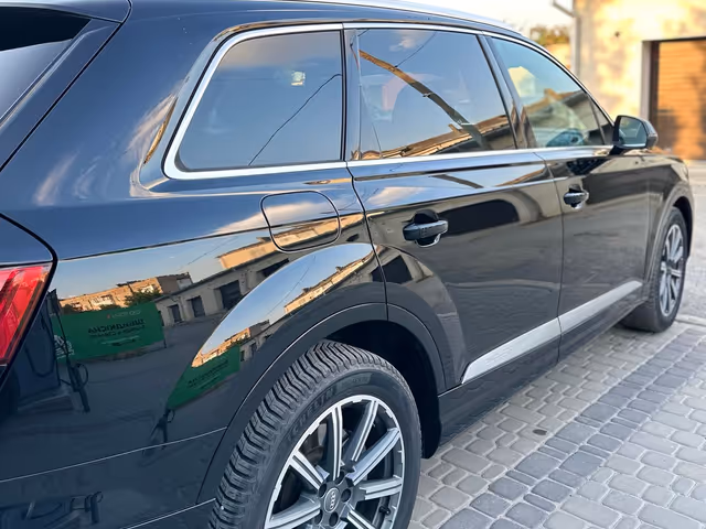 Audi Q7 - зображення 5