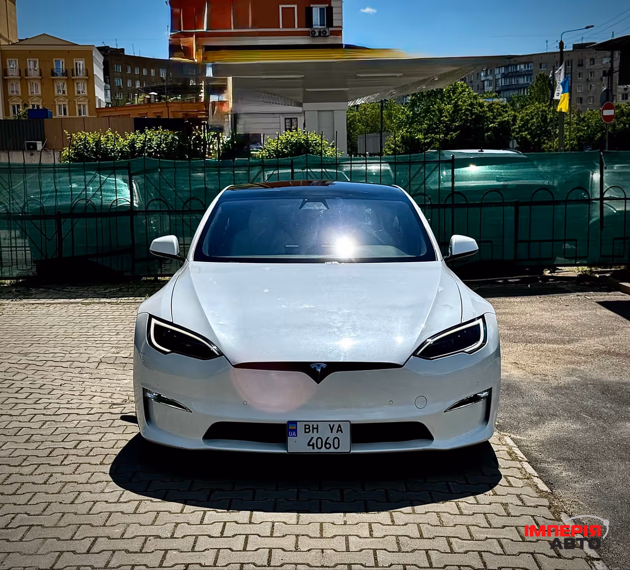Tesla Model S - фото 2
