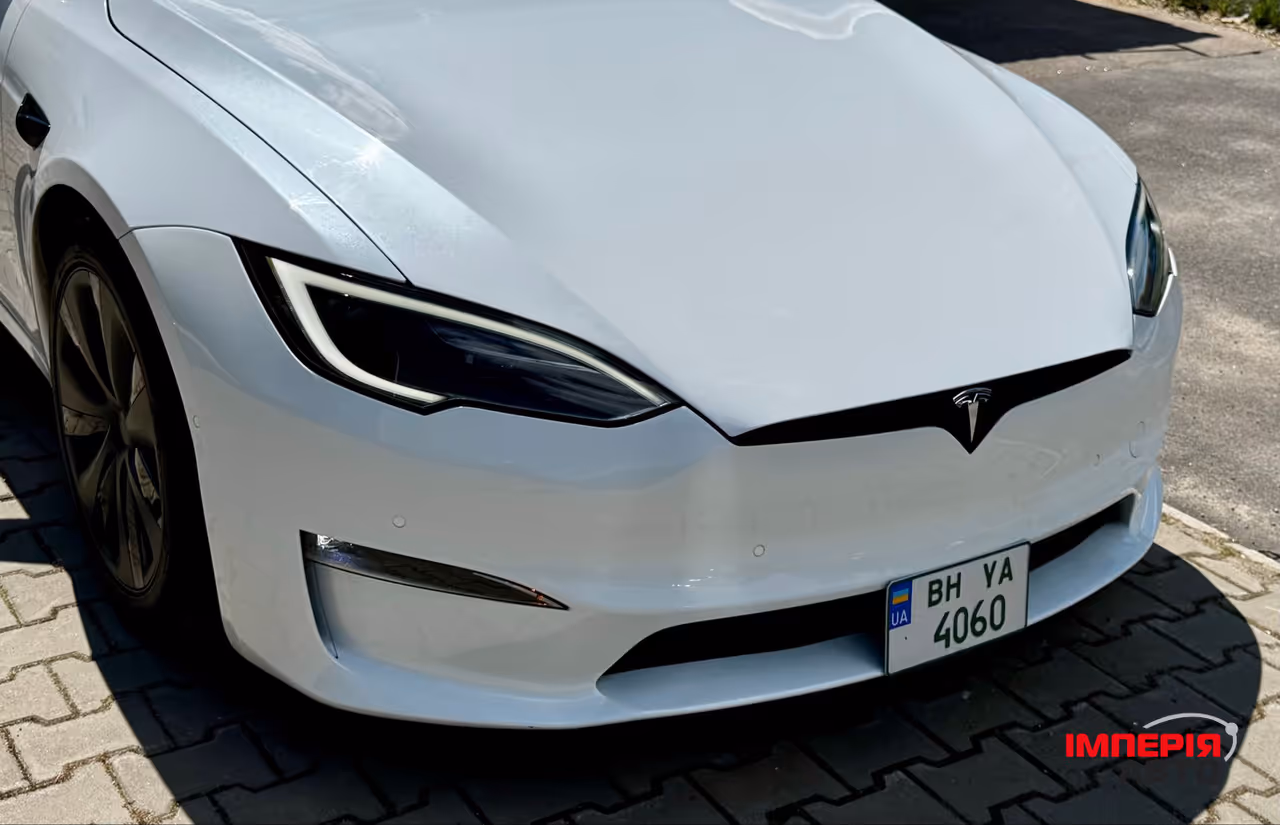 Tesla Model S - фото 5