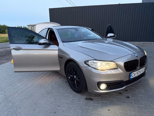 BMW 5 серії - зображення 1