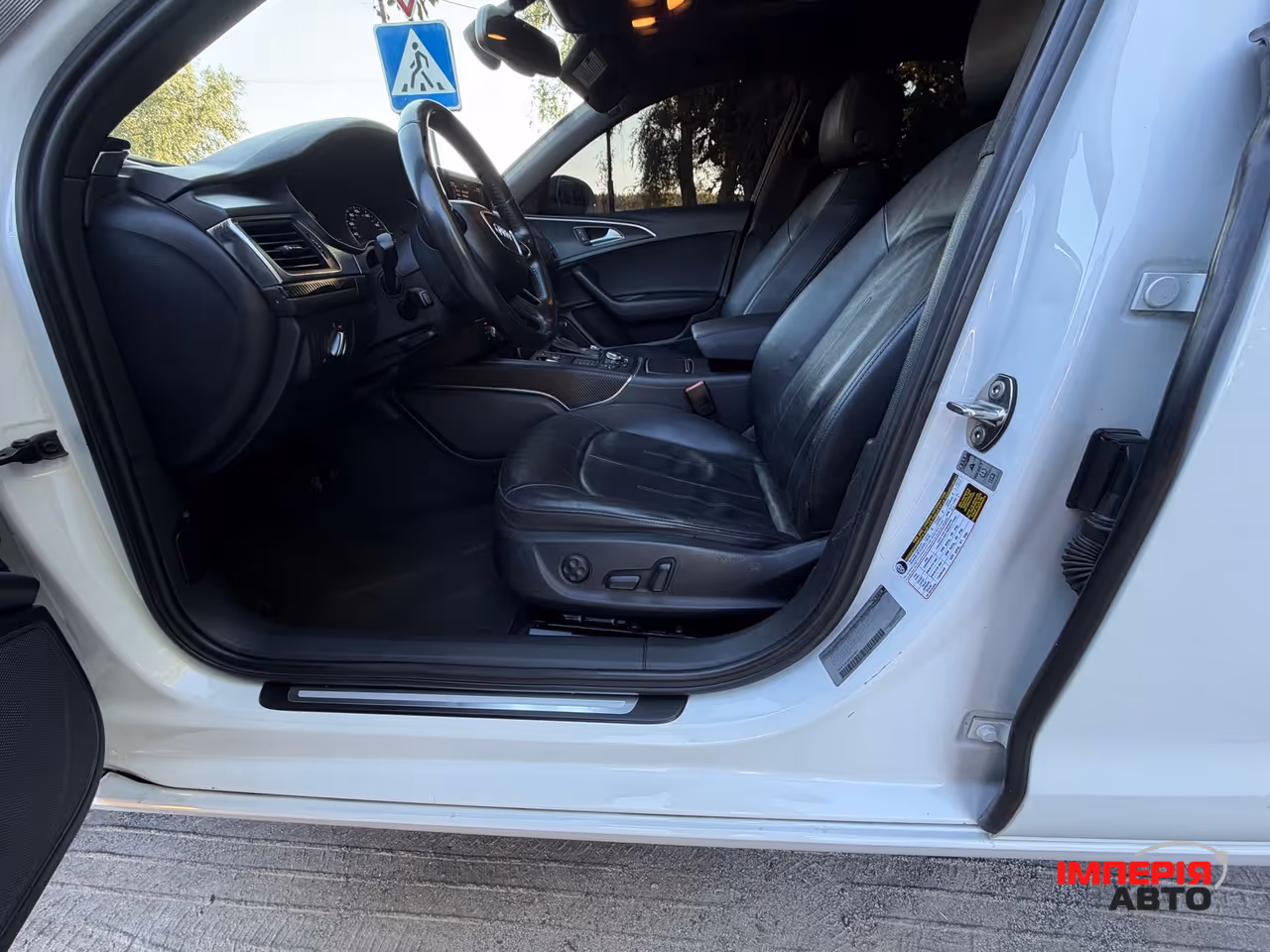 Audi A6 - фото 16