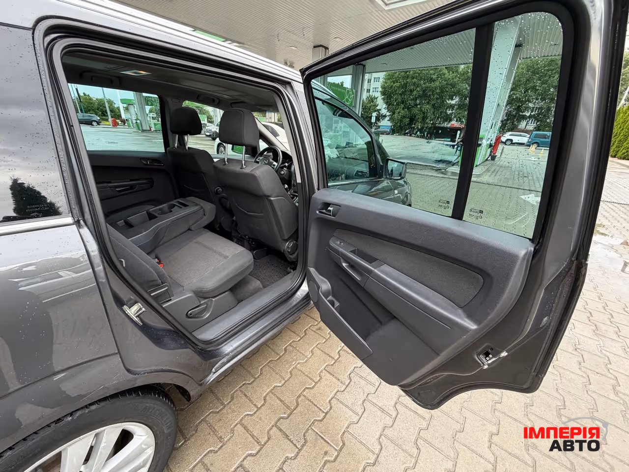Opel Zafira - фото 13