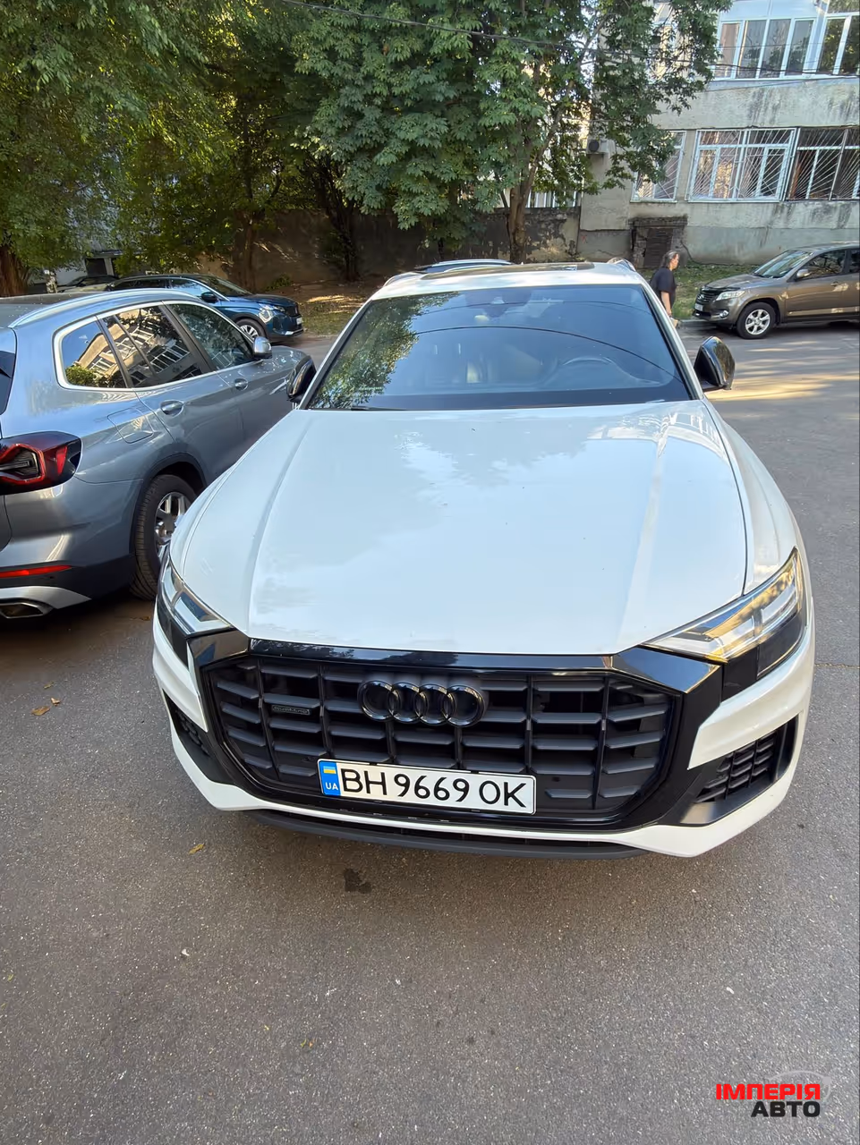 Audi Q8 - фото 5