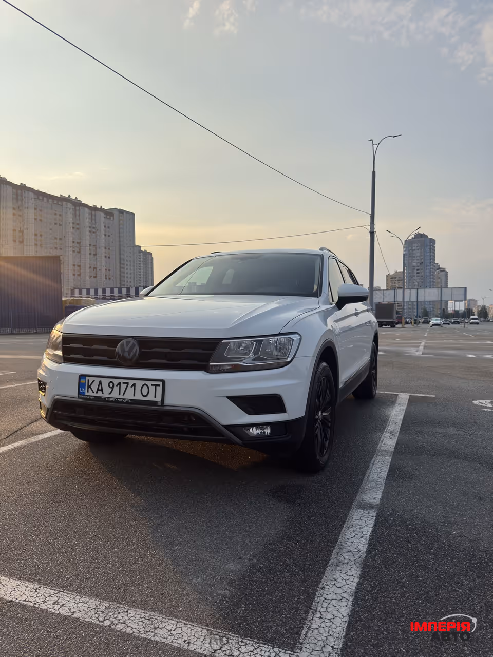 Volkswagen Tiguan - фото 3
