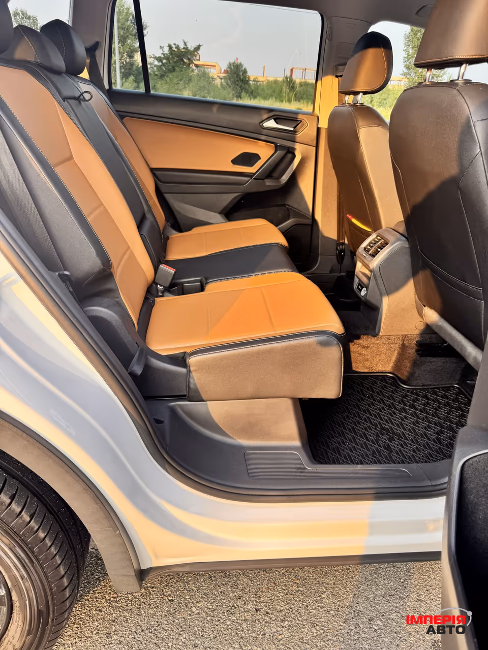 Volkswagen Tiguan - фото 26