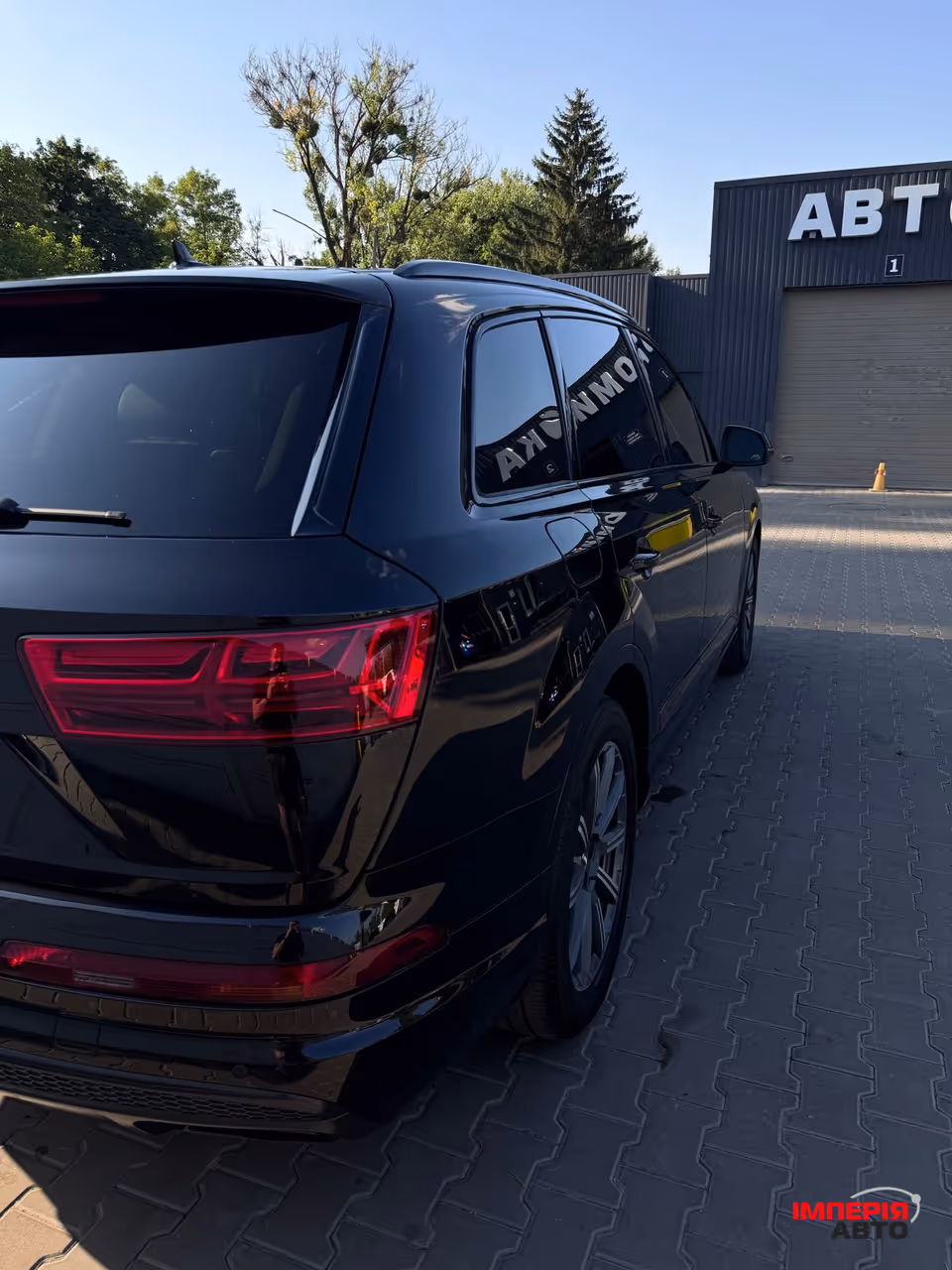 Audi Q7 - фото 5