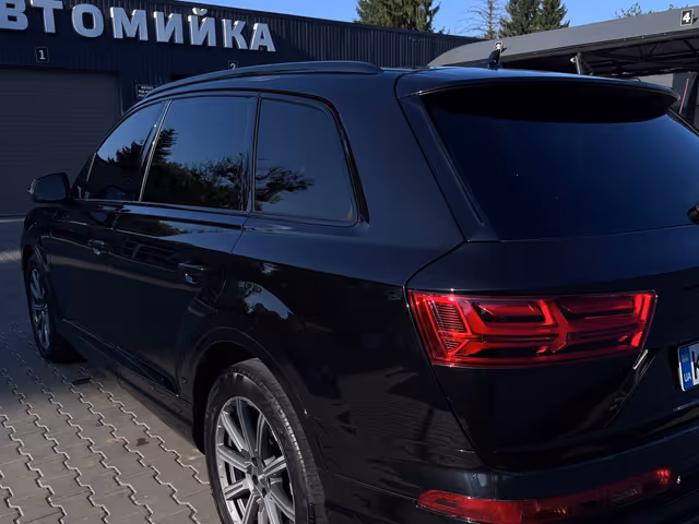 Audi Q7 - зображення 3