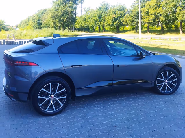 Jaguar I-Pace - зображення 3