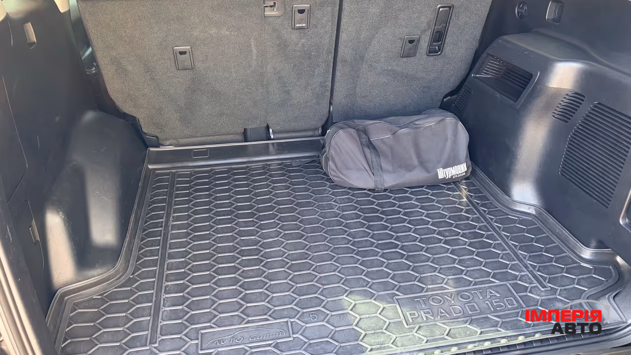 Toyota Land Cruiser Prado - фото 36