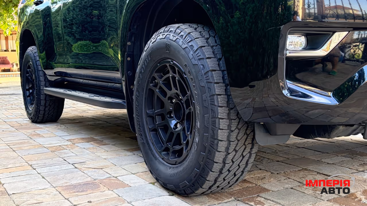 Toyota Land Cruiser Prado - фото 12
