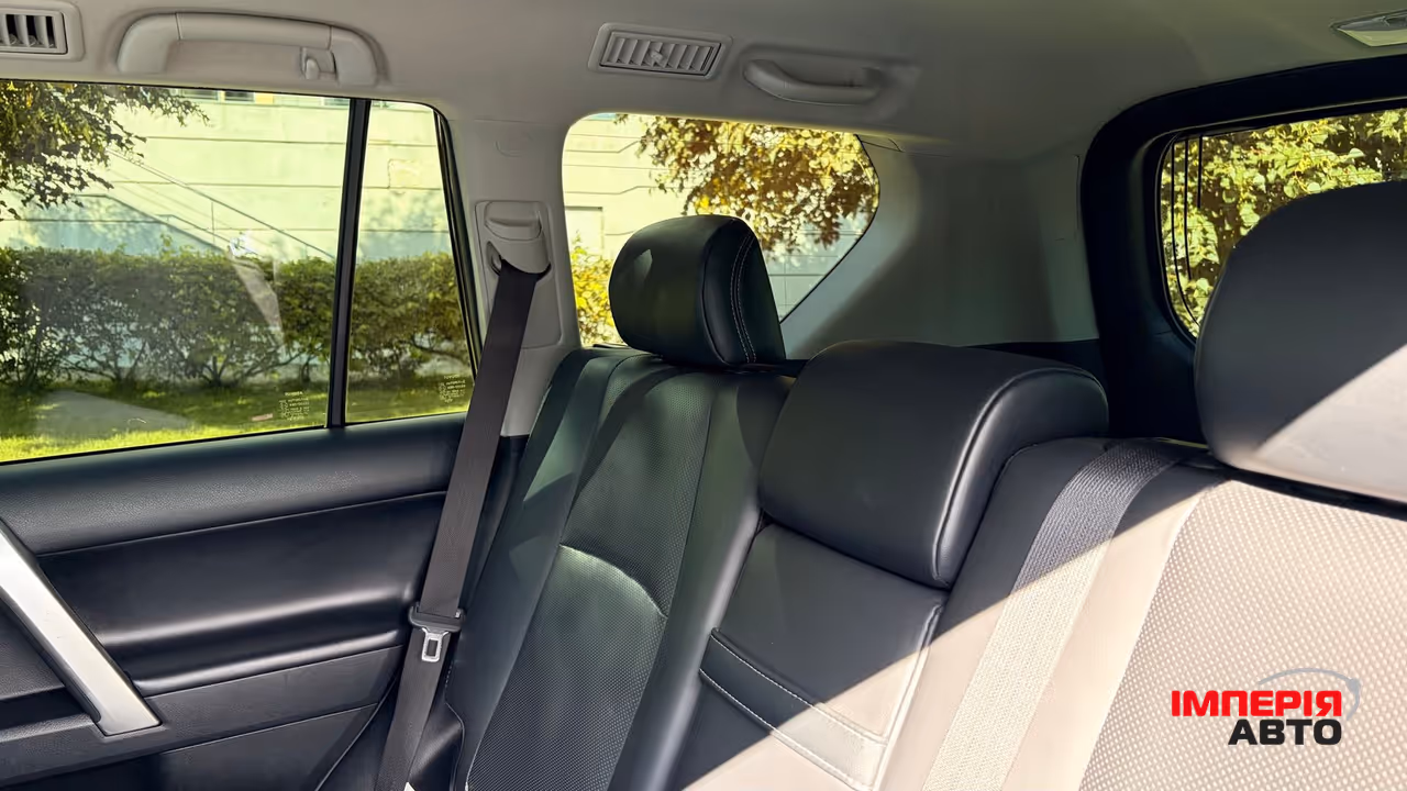 Toyota Land Cruiser Prado - фото 37