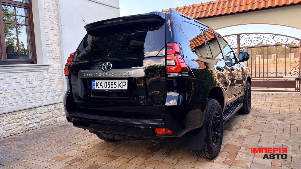 Toyota Land Cruiser Prado - фото 8