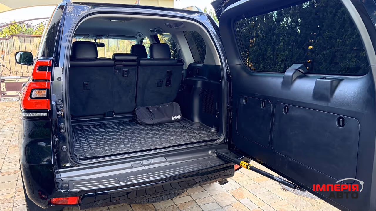 Toyota Land Cruiser Prado - фото 28