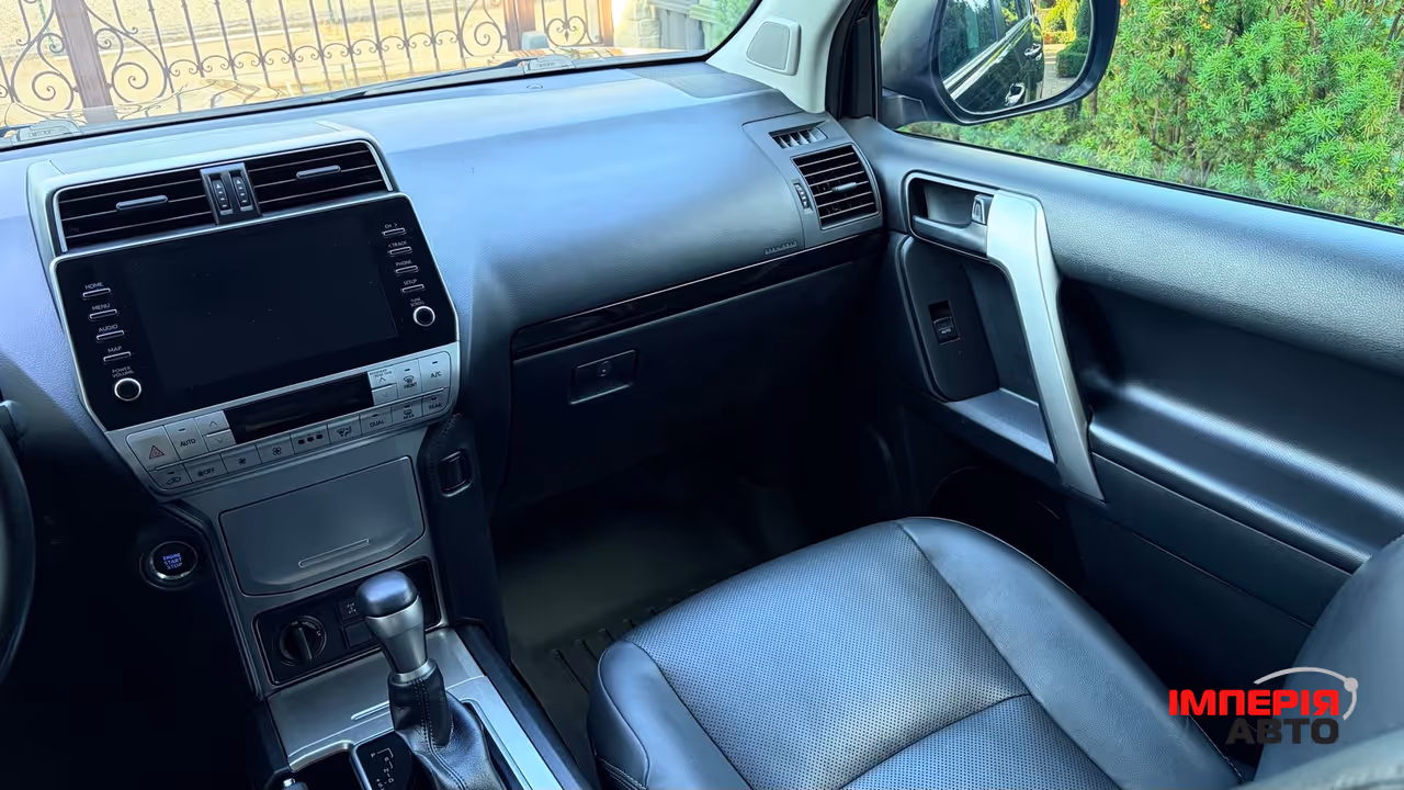 Toyota Land Cruiser Prado - фото 23