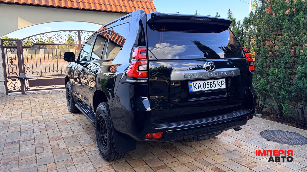 Toyota Land Cruiser Prado - фото 9